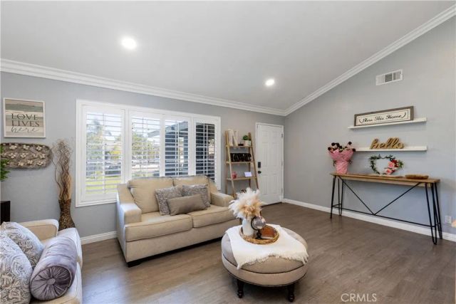 222 N Arrowhead Avenue, Rialto, CA 92376
