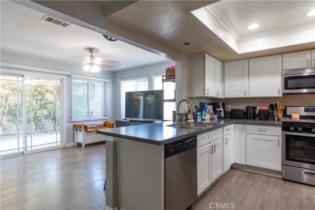 222 N Arrowhead Avenue, Rialto, CA 92376