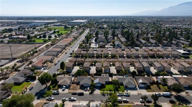 222 N Arrowhead Avenue, Rialto, CA 92376
