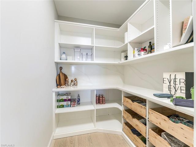 1125 Central AVE 574, Naples, FL 34102