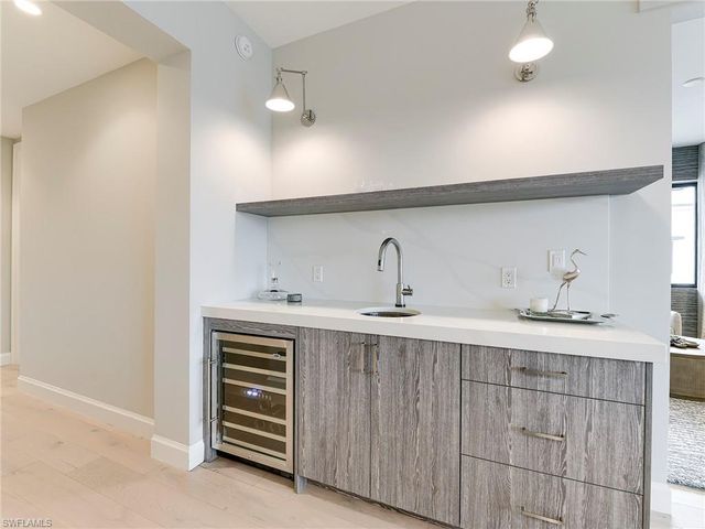 1125 Central AVE 574, Naples, FL 34102