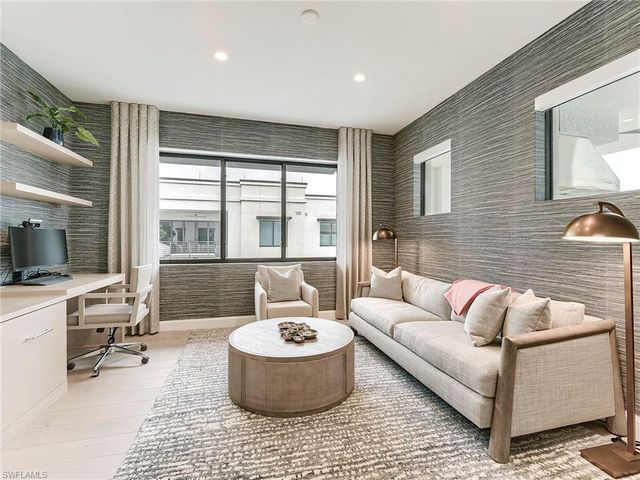 1125 Central AVE 574, Naples, FL 34102