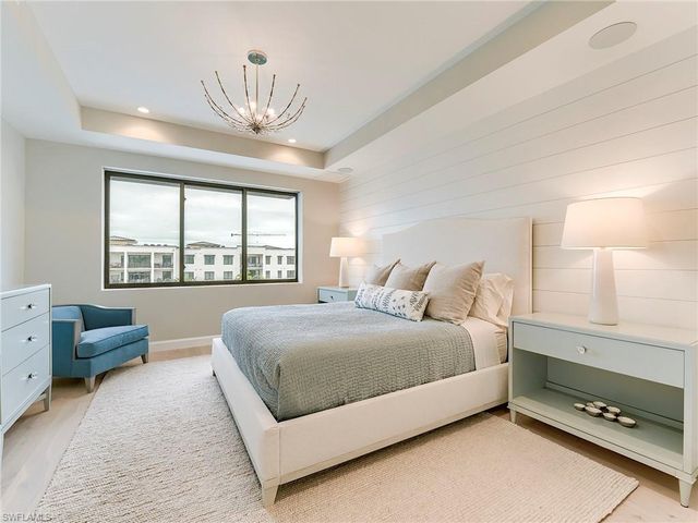 1125 Central AVE 574, Naples, FL 34102