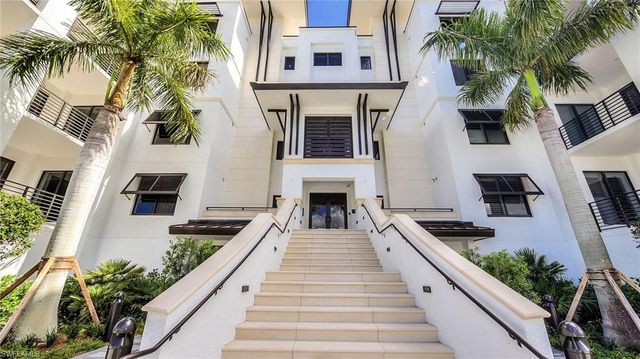 1125 Central AVE 574, Naples, FL 34102