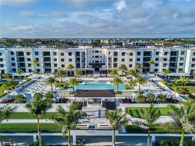 1125 Central AVE 574, Naples, FL 34102