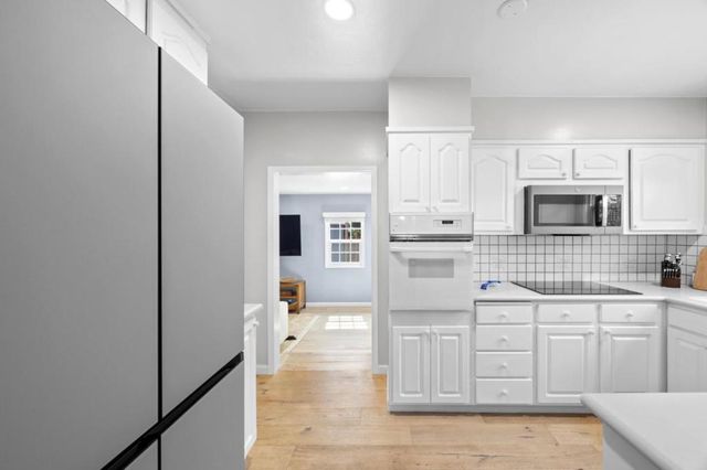 555 Begier Avenue, San Leandro, CA 94577