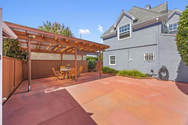 555 Begier Avenue, San Leandro, CA 94577
