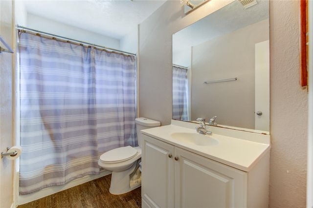 13563 San Martin Lane, Houston, TX 77083