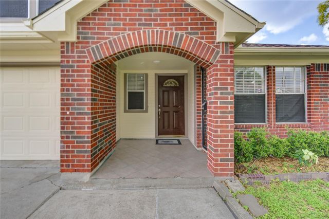13563 San Martin Lane, Houston, TX 77083