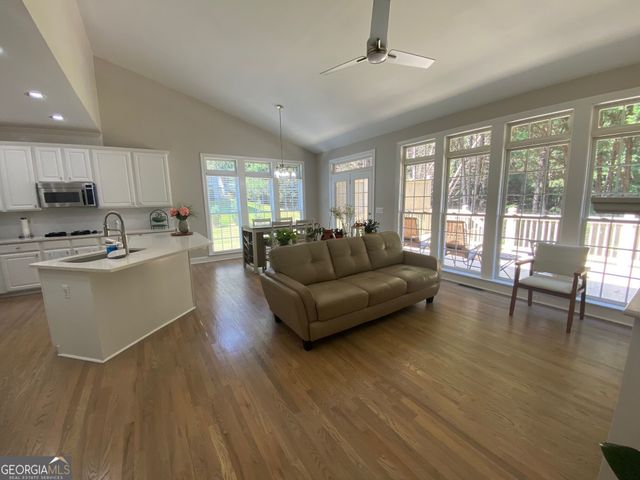 321 Bournemouth Drive, Suwanee, GA 30024