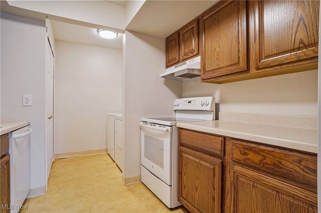 4944 Friar Road D, Stow, OH 44224