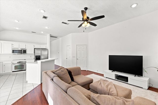 204 Meredith Court, Irving, TX 75063