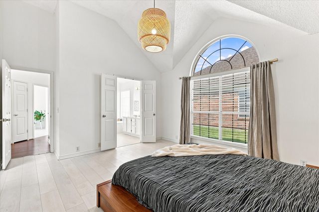 204 Meredith Court, Irving, TX 75063