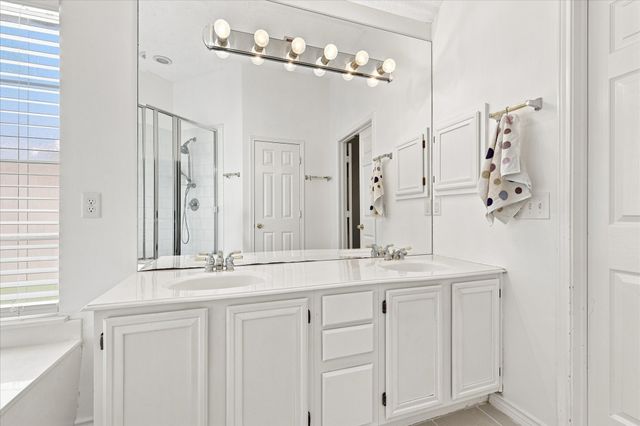 204 Meredith Court, Irving, TX 75063