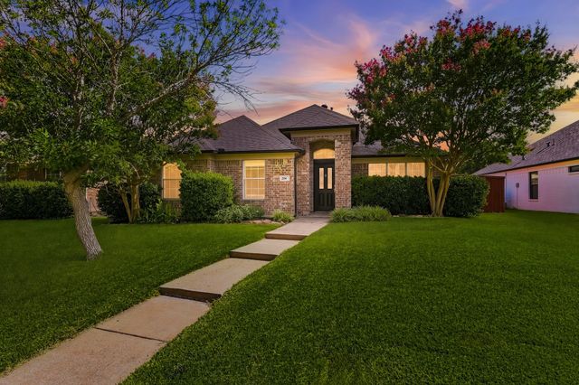 204 Meredith Court, Irving, TX 75063