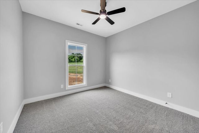 749 Edd Ramsey Rd, Mcminnville, TN 37110