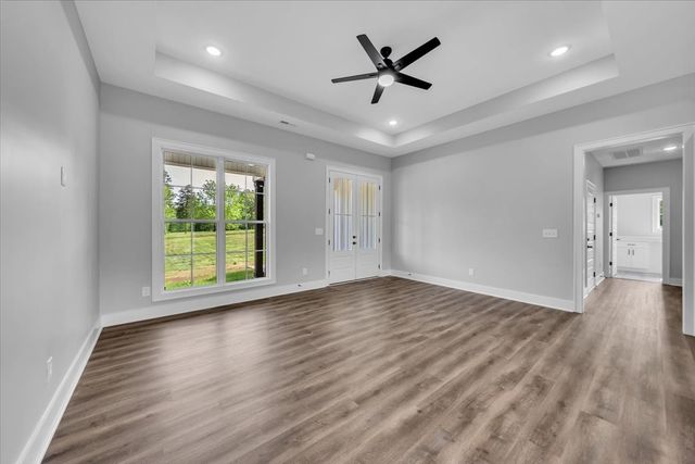 749 Edd Ramsey Rd, Mcminnville, TN 37110