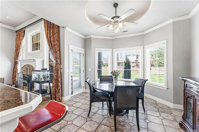 5406 Bent Tree Drive, Rogers, AR 72758