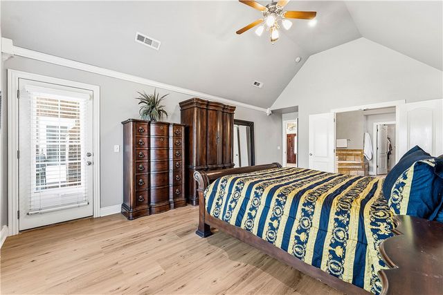 5406 Bent Tree Drive, Rogers, AR 72758