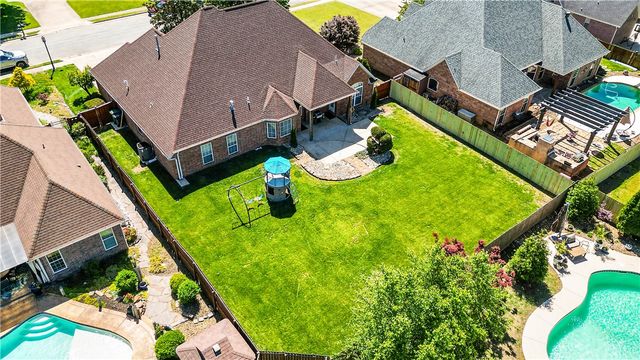 5406 Bent Tree Drive, Rogers, AR 72758