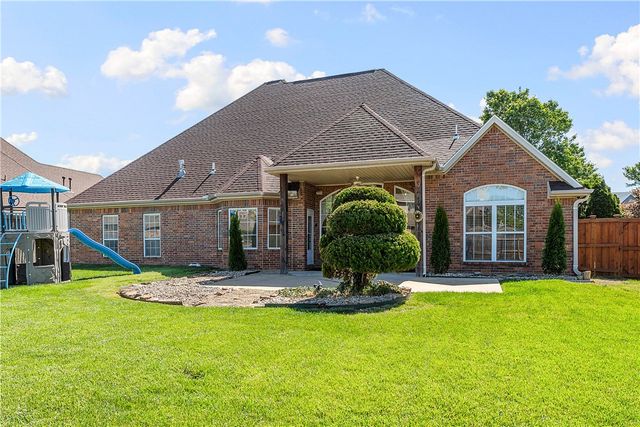 5406 Bent Tree Drive, Rogers, AR 72758