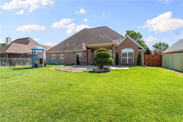 5406 Bent Tree Drive, Rogers, AR 72758