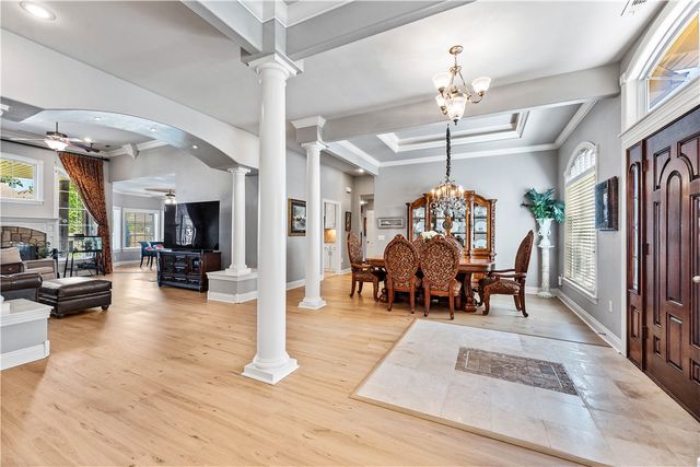 5406 Bent Tree Drive, Rogers, AR 72758