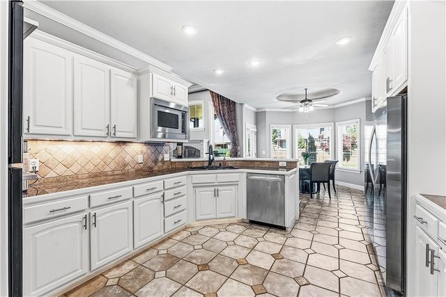 5406 Bent Tree Drive, Rogers, AR 72758