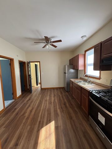 10653 S Mackinaw Avenue, Chicago, IL 60617