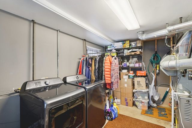 2176 N Westmoreland Drive, Palatine, IL 60074