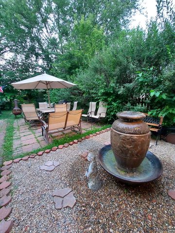 2176 N Westmoreland Drive, Palatine, IL 60074