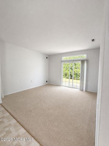 108 Belvedere Drive N, Manchester, NJ 08759