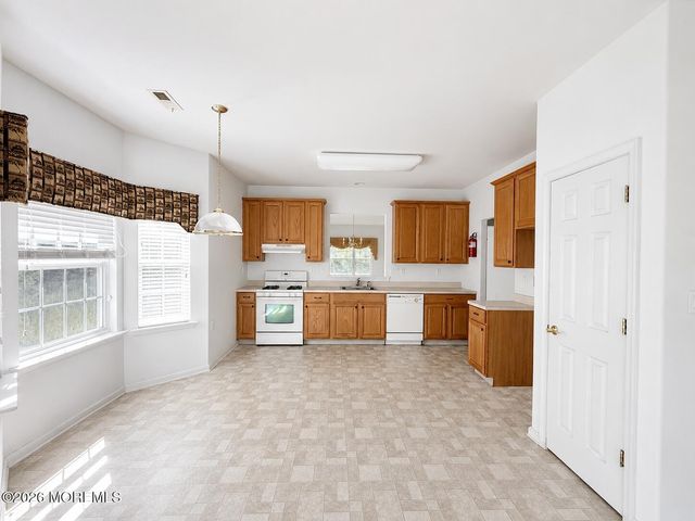 108 Belvedere Drive N, Manchester, NJ 08759