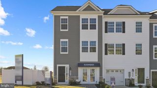 2 MERION AVE, Rosedale, MD 21237