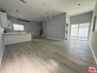 15964 Gault Street, Los Angeles, CA 91406