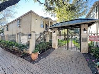 2700 Revere Street 140, Houston, TX 77098