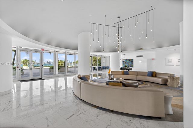 1000 West Ave 923, Miami Beach, FL 33139