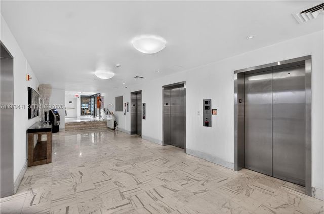 1000 West Ave 923, Miami Beach, FL 33139