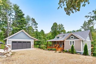65 Sky Vista Lane, Hendersonville, NC 28792