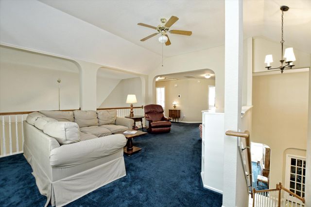 2720 Loyaga DR, Round Rock, TX 78681