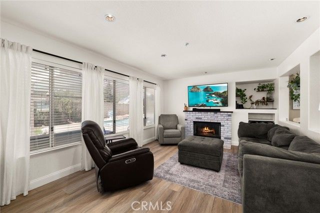 5324 Buckskin Drive, Fontana, CA 92336