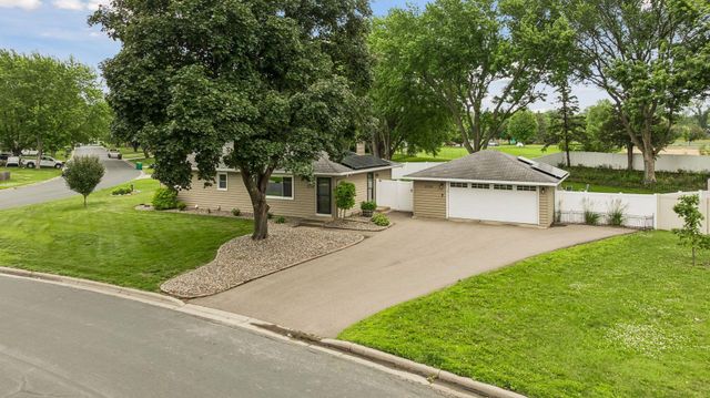 2134 Shale Lane, Eagan, MN 55122