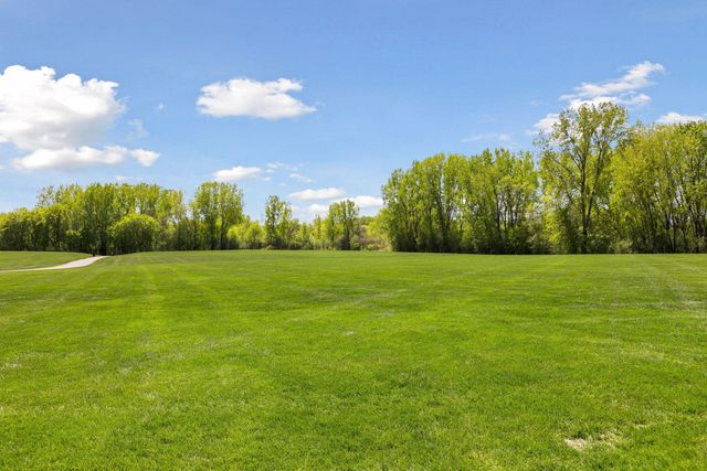 2134 Shale Lane, Eagan, MN 55122