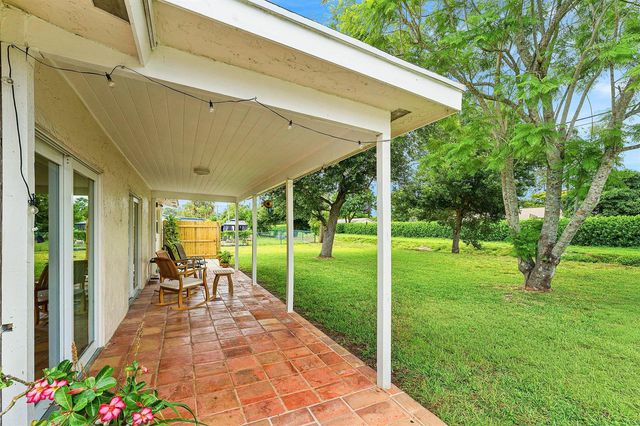 3150 Pinehurst Drive, Lake Worth, FL 33467