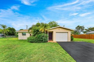 3150 Pinehurst Drive, Lake Worth, FL 33467