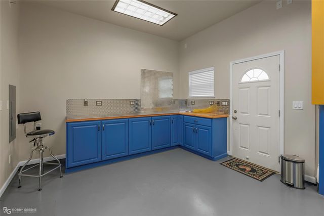 2186 Stockwell Road, Bossier City, LA 71111