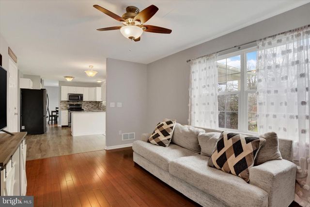 126 MARTEL CIR, Dillsburg, PA 17019