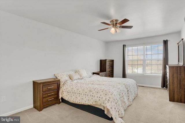 126 MARTEL CIR, Dillsburg, PA 17019