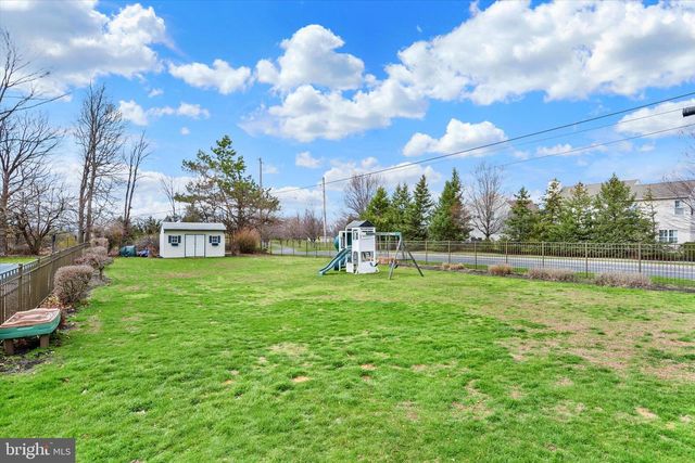 126 MARTEL CIR, Dillsburg, PA 17019