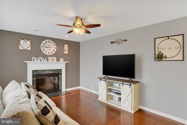 126 MARTEL CIR, Dillsburg, PA 17019